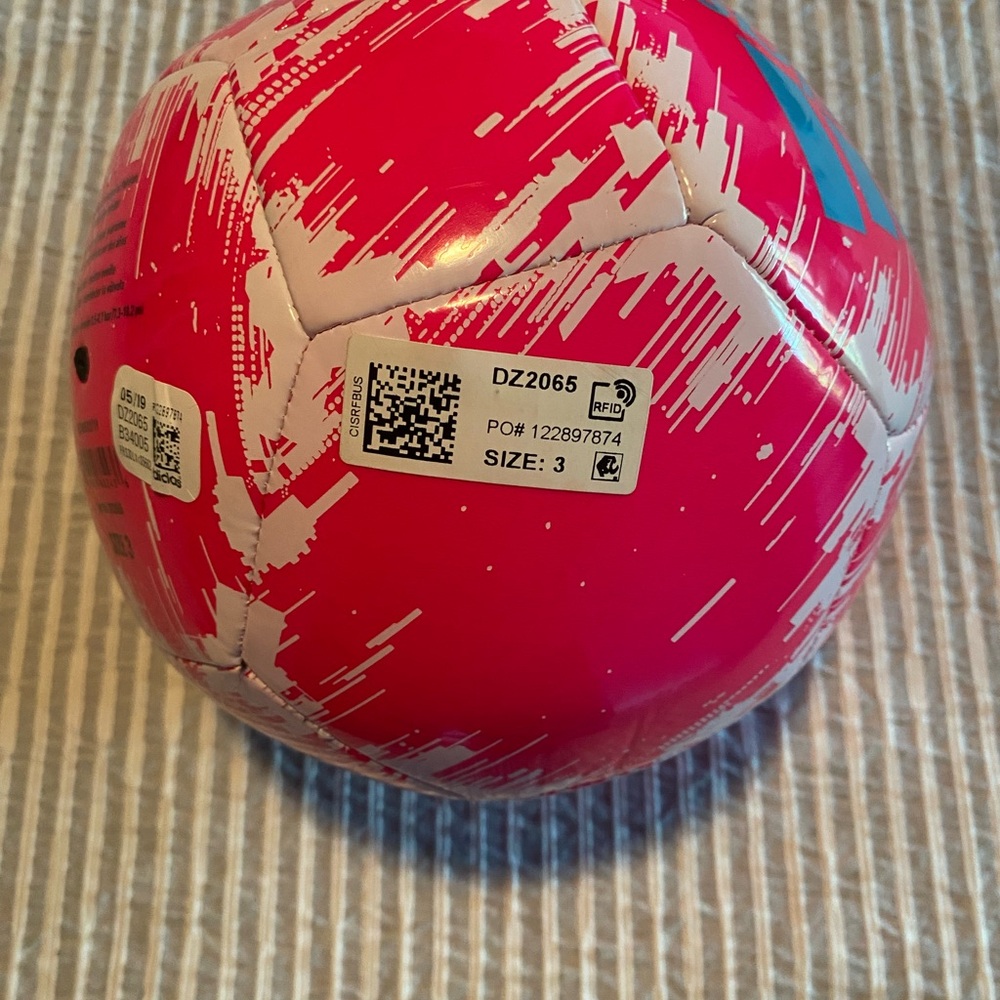 Adidas Kids Size 3 Soccer Ball - Picture 3 of 3